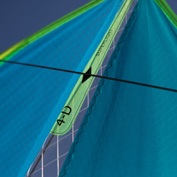 4-D Superlight